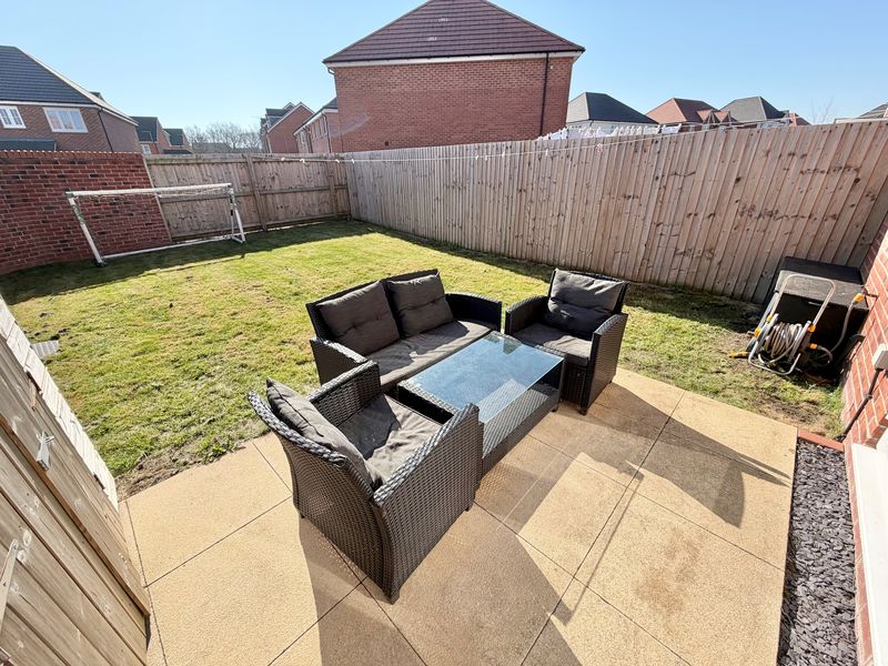 Cuddington Grove Rossmore